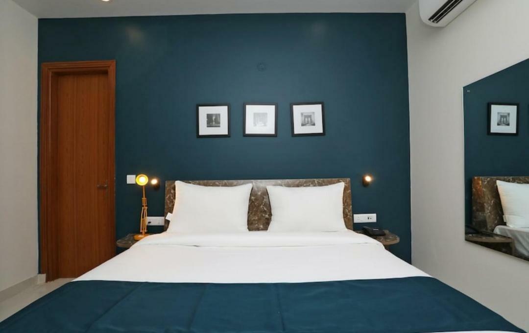 Hotel Galaxy Inn 구르가온 외부 사진